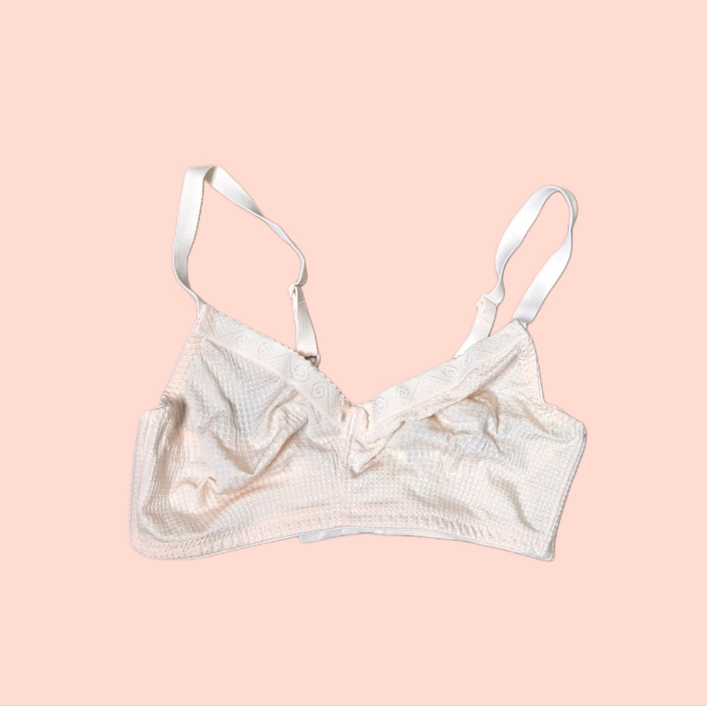 Daisyfresh 34C Vtg Soft Cup Bra Made in Canada, Wireless Comfort Retro Lingerie